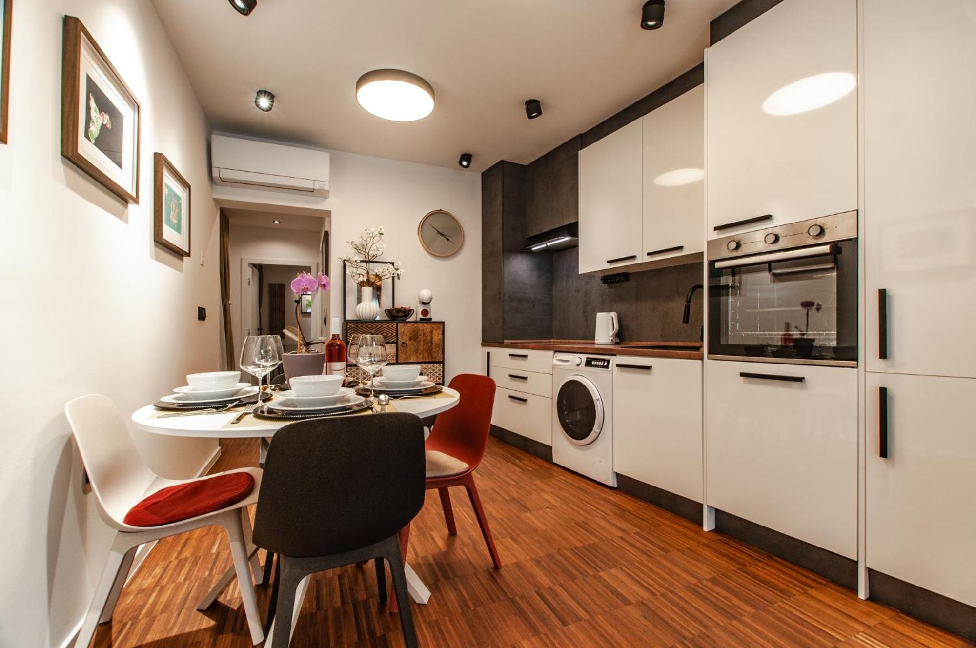 Six In The City Apartment, Laibach Exterior foto